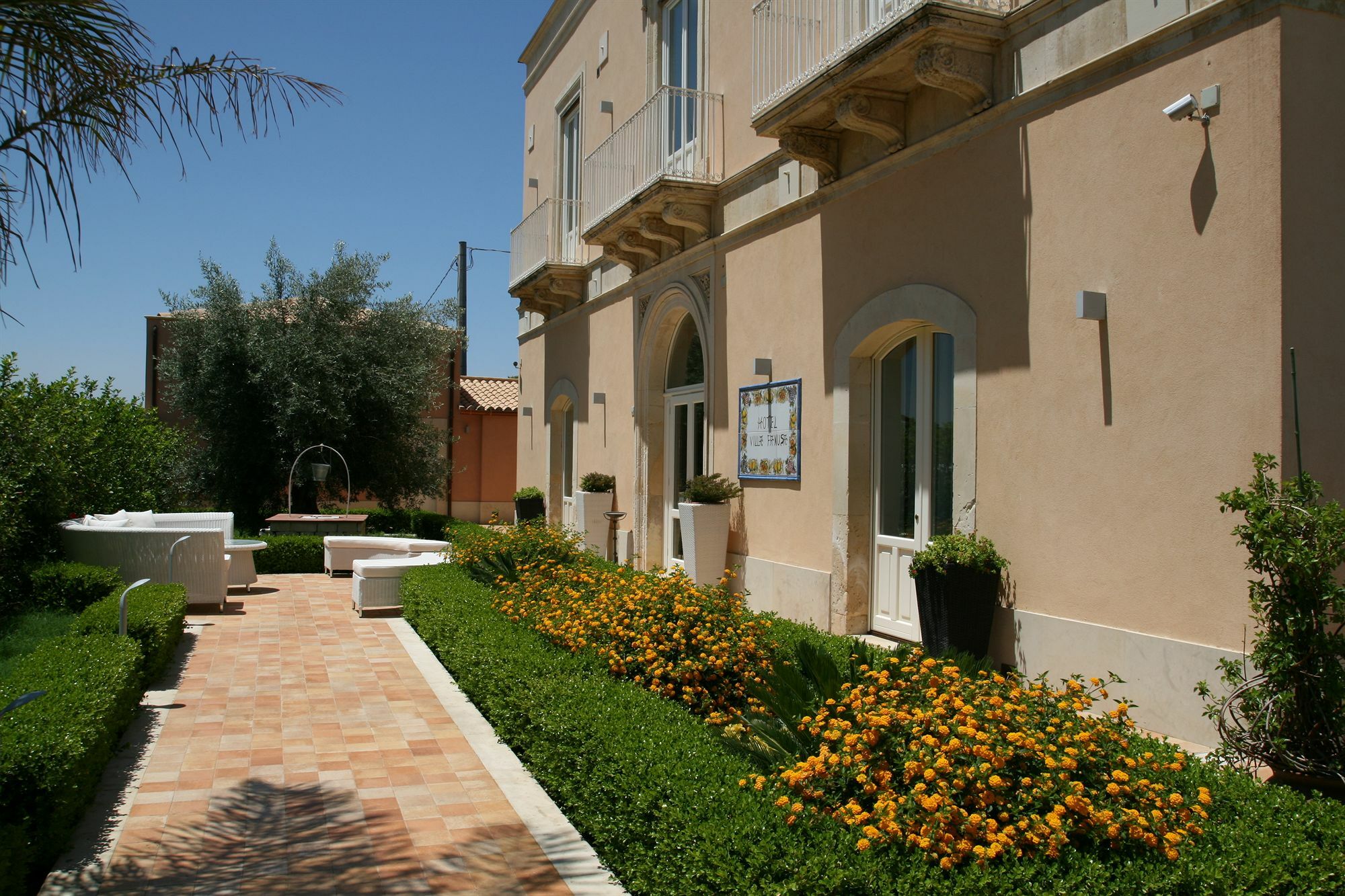 Hotel Villa Fanusa Bagian luar foto